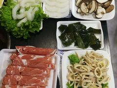 -楼外楼大刀肉传统火锅居(幸福街店)