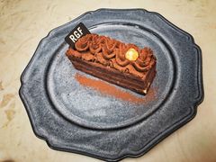 -RGF(巨鹿路店)