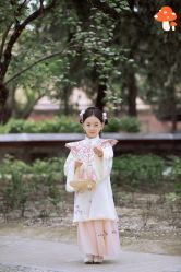 点击看大图 -美云庭古装·格格服汉服·京城旅拍(北京店)