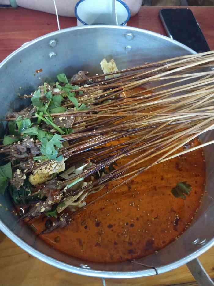 锑锅串串(蓬莱路店)-"深得我胃,「锑锅脑花」[强]「小酥肉」[.