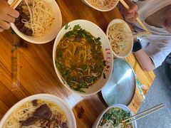 -文山荷鲜居(翠湖店)