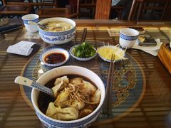 -笑来喜馄饨小笼工坊店(湖滨街店)