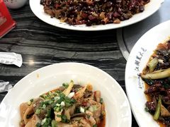-江湖黑大兔(杨家坪店)