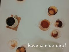 -YECLIP COFFEE 黄色回形针咖啡
