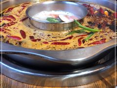 -周幺妹重庆老火锅(银泰城总店)