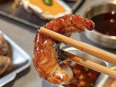 -围炉肉舍•炭烤活鳗•丹东海鲜烤肉(步行街店)