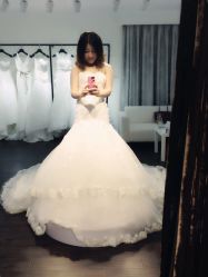 服装-In March三月艺术婚礼