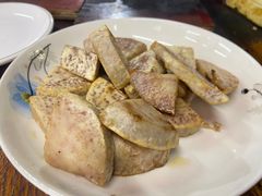 -雄伟美食(高沙中街店)