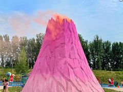 -黄河谷马拉湾海浪浴场