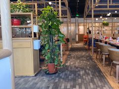 -渝信川菜 · 川味家常菜(财富购物中心店)