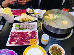 -大吉利·潮汕鲜牛肉火锅(万峰路店)