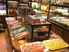 面包甜点陈列柜-南京冠生园(太平南路店)