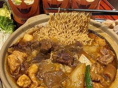 -沙胆彪炭炉牛杂煲(上海日月光广场店)