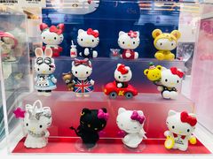 -泡泡玛特POPMART(上海环球港店)