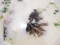 -雪野鱼头大王邢府公老店(雪野湖店)