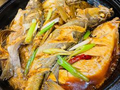 石锅杂拌鱼-君霖海鲜私房菜(春柳店)