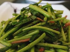 藜蒿炒腊肉-西江美食舫·江西菜(健德桥店)