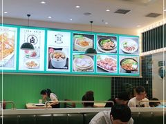 大堂-魏记烧味饭