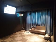 -VR 间客漫·PS电玩·虚拟现实包间游戏电竞(街道口店)