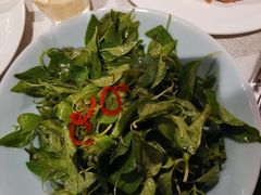 凉拌荆芥-金狮麟·新豫菜(金码大厦店)