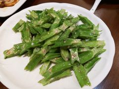 蒜蓉四角豆-蜈支洲岛珊瑚酒店临海阁中餐厅