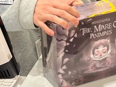 -泡泡玛特POPMART(侨福芳草地店)