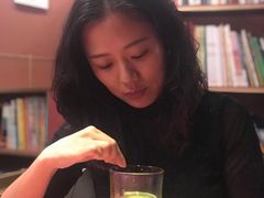 -物质生活书·酒吧