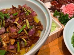 -老滇山寨•云南特色菜•地方菜•民族风情歌舞表演(金碧店)