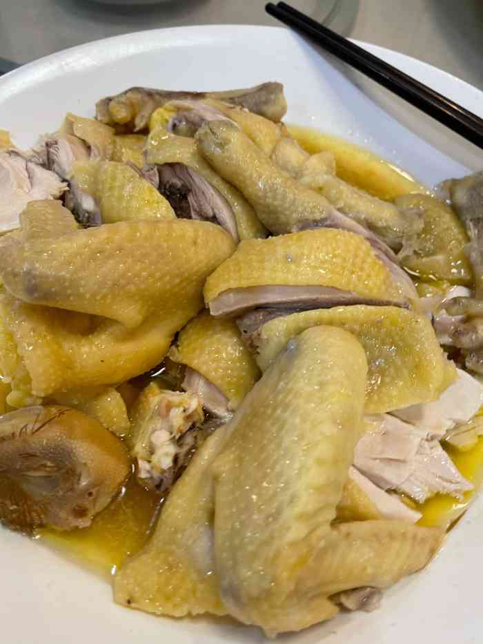 桂山渔村(三乡店)-"位置在汽车站后,很好找,门前很大位置停车.