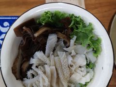 -东镇老火锅(长春路首店)