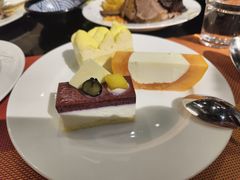 -惠州皇冠假日酒店·西餐厅·自助餐厅