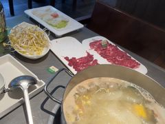 -牛德亨臻牛潮汕火锅(万邦时代店)