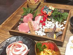 -肉魁屋·烧肉·烧鸟·酒场(高新店)
