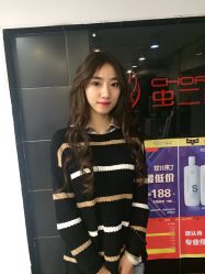 点击看大图 《短发接长,烫染时尚造型。》-渲格造型
