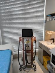 -佳颜轻医美·美学抗衰中心