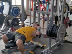 -迈劲健身专业私教(朝青汇店)