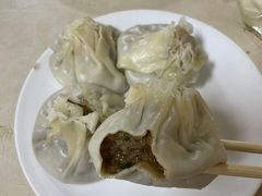 香辣牛肉烧麦-德润福严氏烧麦总店(友谊路总店)