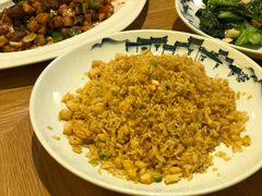 黄金炒饭-美食小镇·观赏珍稀鸟类·长隆熊猫酒店