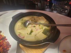 -小河盐帮·私家菜·烤鸭(三元桥·霄云路店)