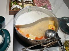 -椰子湾·海南火锅·糟粕醋·椰子鸡(正大广场店)