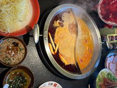 -山城棒棒军手作火锅·天花板手撕水牛鲜毛肚(北京店)
