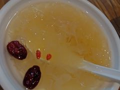 冰糖银耳汤-蓉李记成都名小吃(太原龙湖万达店)