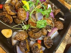 俄式煎蘑菇-米德维奇俄式西餐厅(西六道街店)