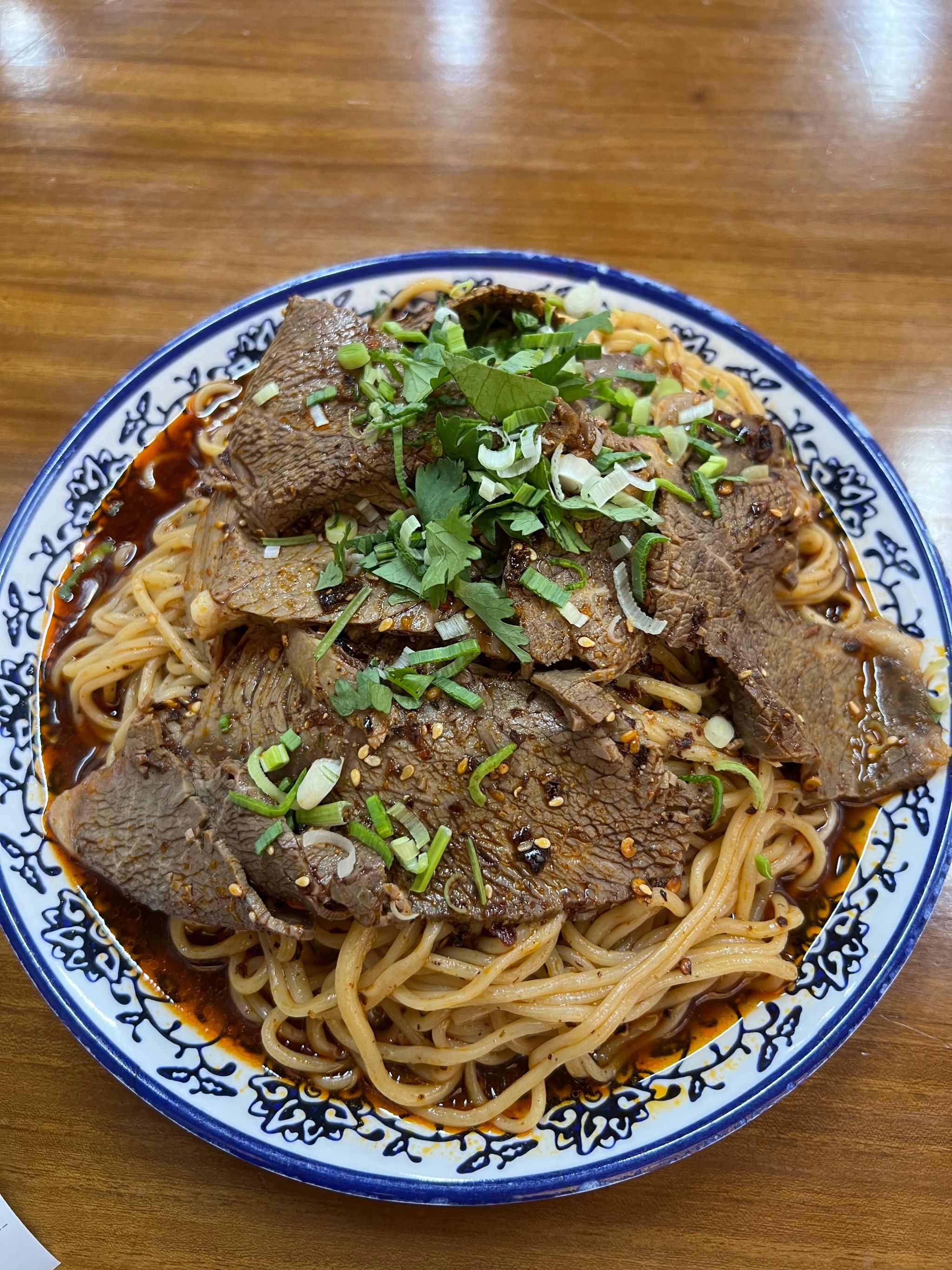 云田 干拌牛肉面