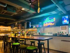 -JINNS锦时 steak&pizza(浸信会礼拜堂旧址店)