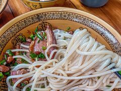 -肇兴特色牛肉粉