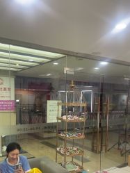 -镁连社·美联社
