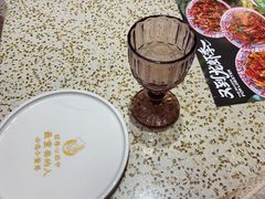 -小董哥烤串·爆汁大油边(故宫店)