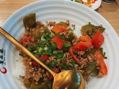 贵凤凰招牌肉臊拌饭-贵凤凰贵州米粉(五道口店)