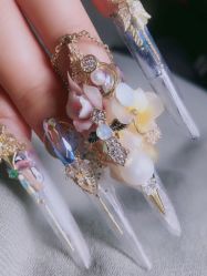 -芊冉•美甲美睫纹绣